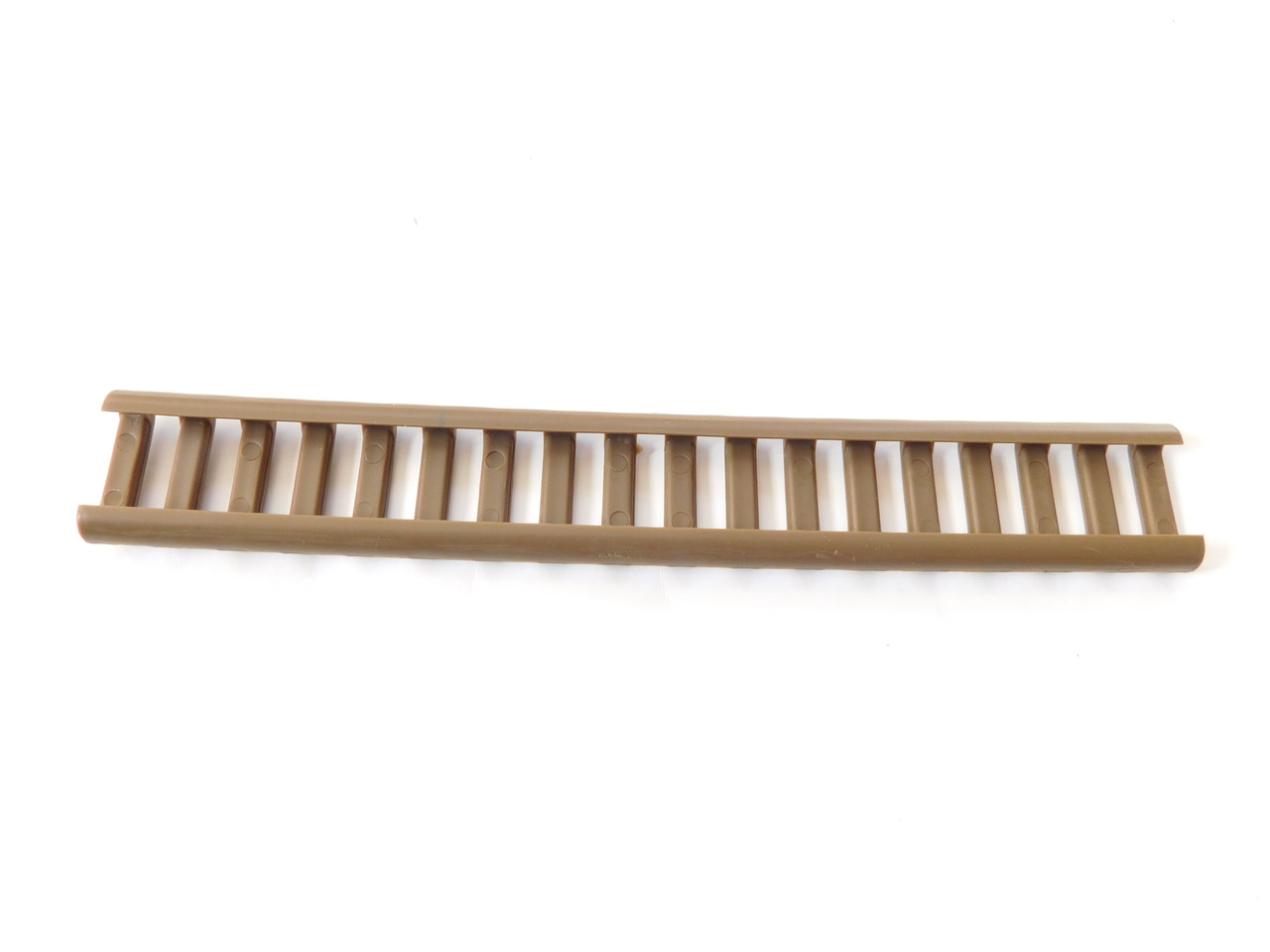 PAMAX Tactical 18-Slot Ladder Rail Cover FDE - Image 4