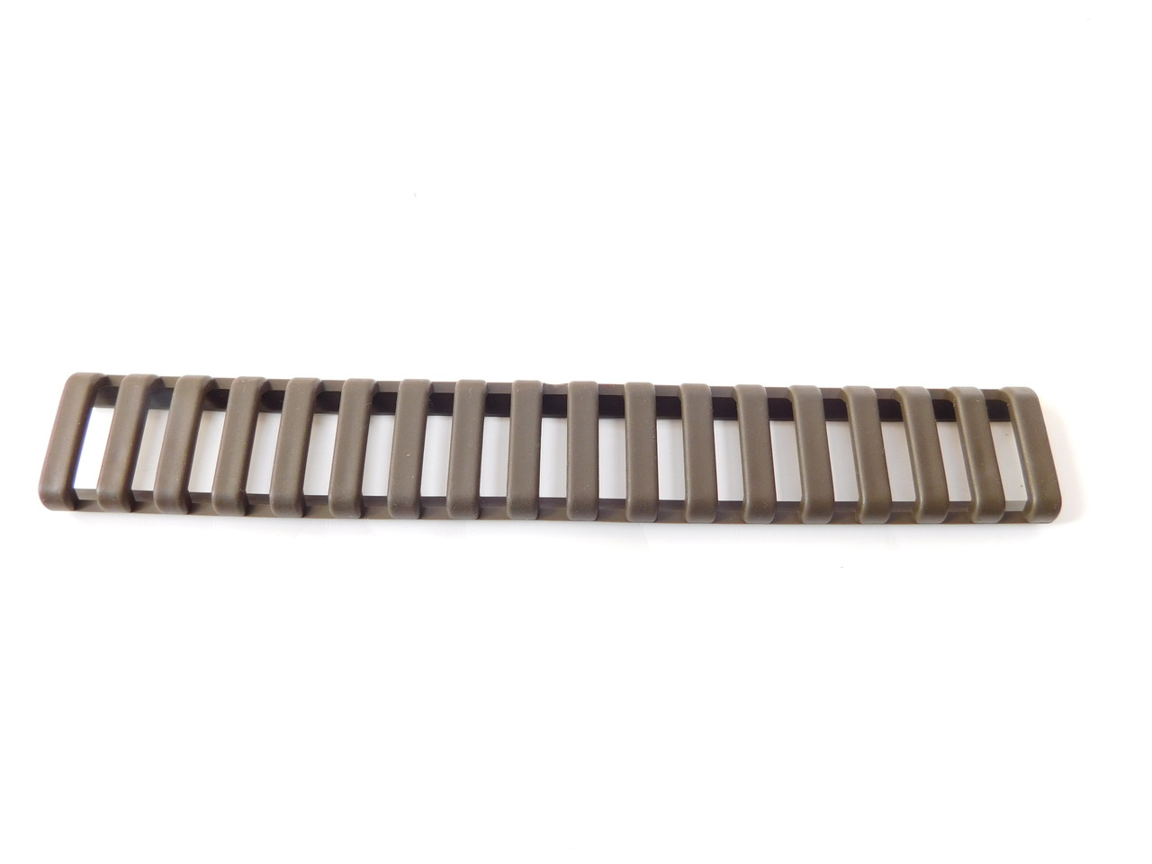 PAMAX Tactical 18-Slot Ladder Rail Cover FDE - Image 7